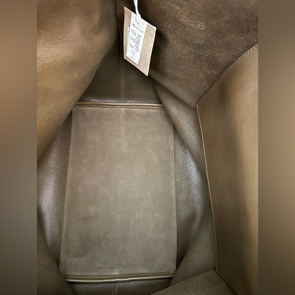 Madewell aged olive XL bucket tote - Picture 11 of 15
